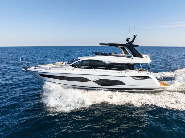 2027 Sunseeker Manhattan 68
