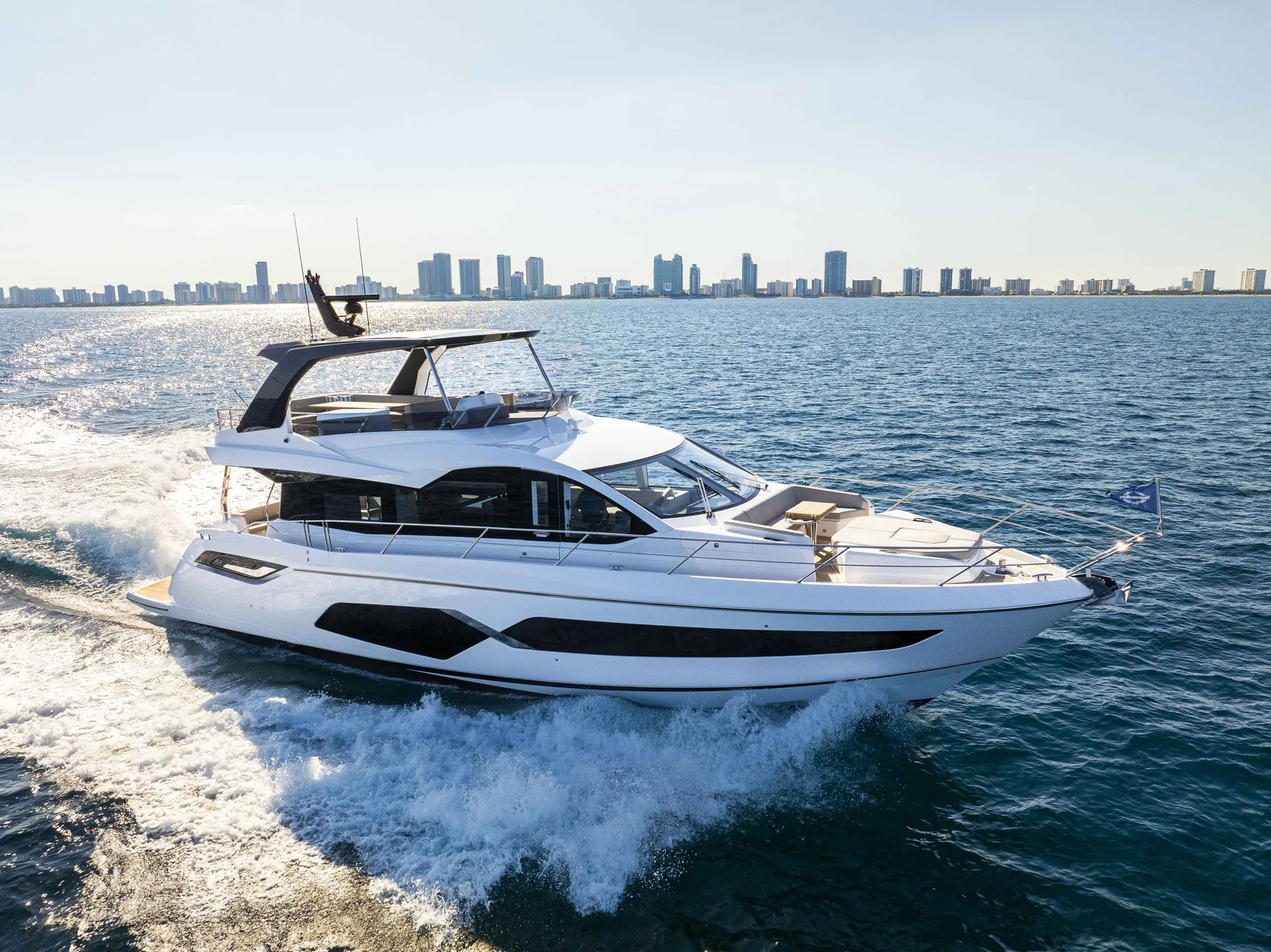 New 2027 Sunseeker Manhattan 68 for Sale | Vancouver, BC | M&P Yacht Centre | 68b0d4613a5075fc2a0ca5ba