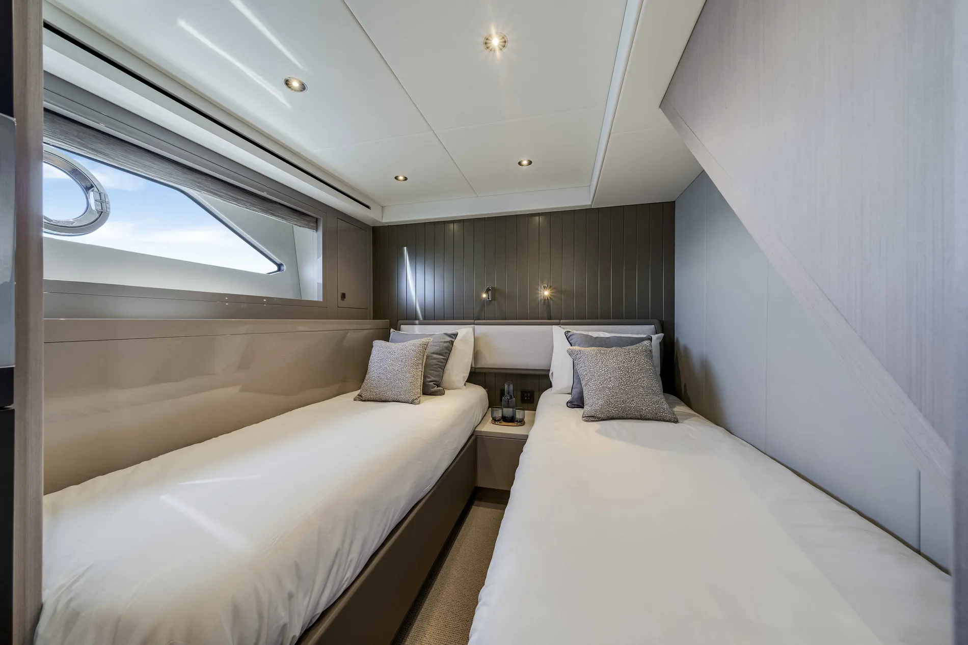 New 2027 Sunseeker Manhattan 68 for Sale | Vancouver, BC | M&P Yacht Centre | 68b0d4613a5075fc2a0ca5ba