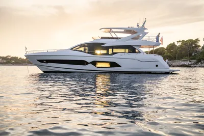 New 2027 Sunseeker 76 Yacht for Sale | Vancouver, BC | M&P Yacht Centre | 68b0d7ddf582e419fb0a0be5