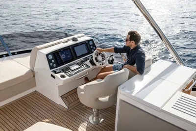 New 2027 Sunseeker 76 Yacht for Sale | Vancouver, BC | M&P Yacht Centre | 68b0d7ddf582e419fb0a0be5