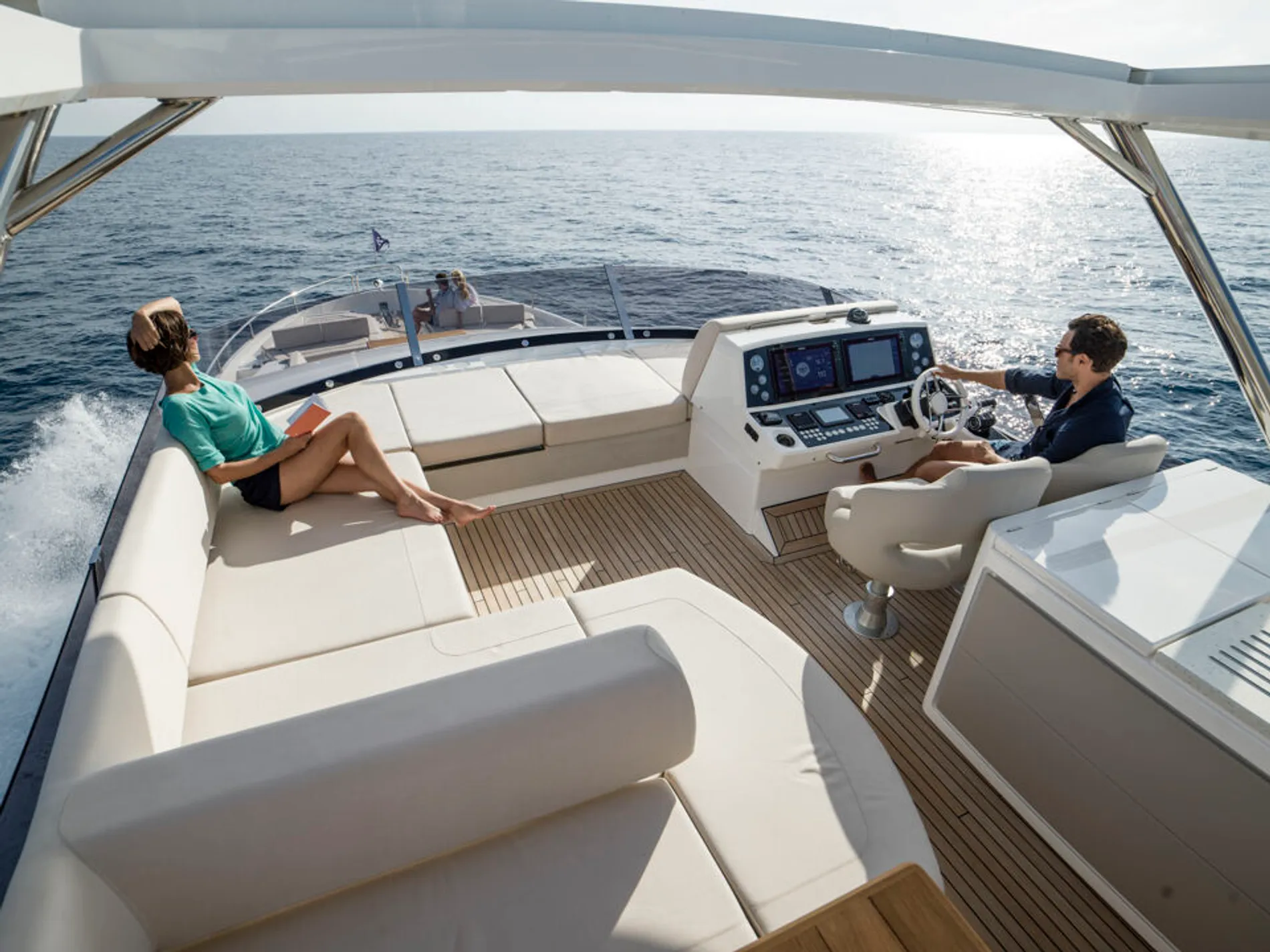 New 2027 Sunseeker 76 Yacht for Sale | Vancouver, BC | M&P Yacht Centre | 68b0d7ddf582e419fb0a0be5