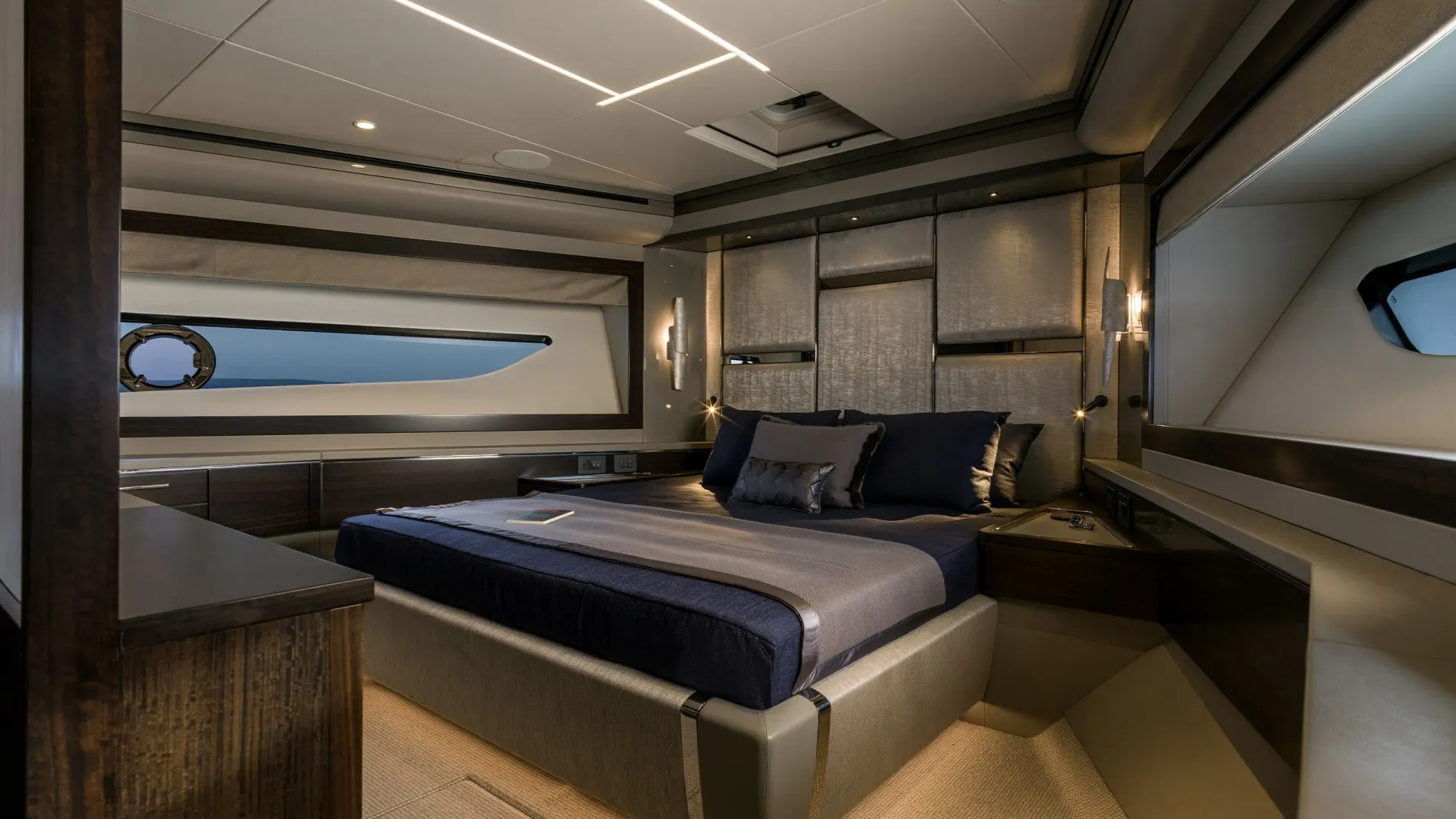 New 2027 Sunseeker 88 Yacht for Sale | Vancouver, BC | M&P Yacht Centre | 68b0da8dcd3aca6b5e088c03