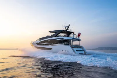 New 2027 Sunseeker 88 Yacht for Sale | Vancouver, BC | M&P Yacht Centre | 68b0da8dcd3aca6b5e088c03