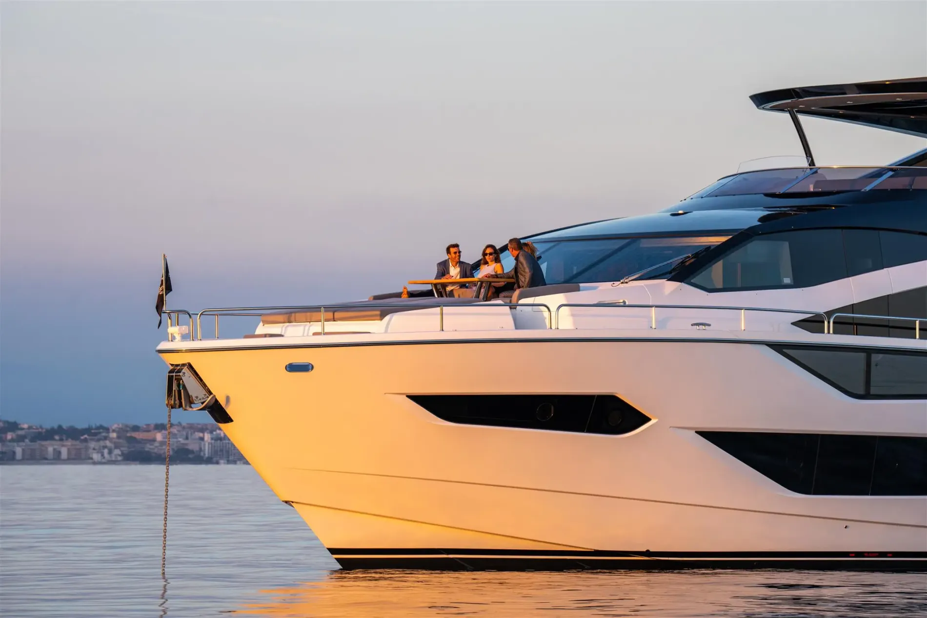 New 2027 Sunseeker 88 Yacht for Sale | Vancouver, BC | M&P Yacht Centre | 68b0da8dcd3aca6b5e088c03
