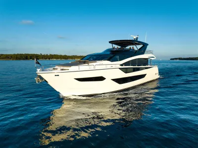New 2027 Sunseeker 88 Yacht for Sale | Vancouver, BC | M&P Yacht Centre | 68b0da8dcd3aca6b5e088c03