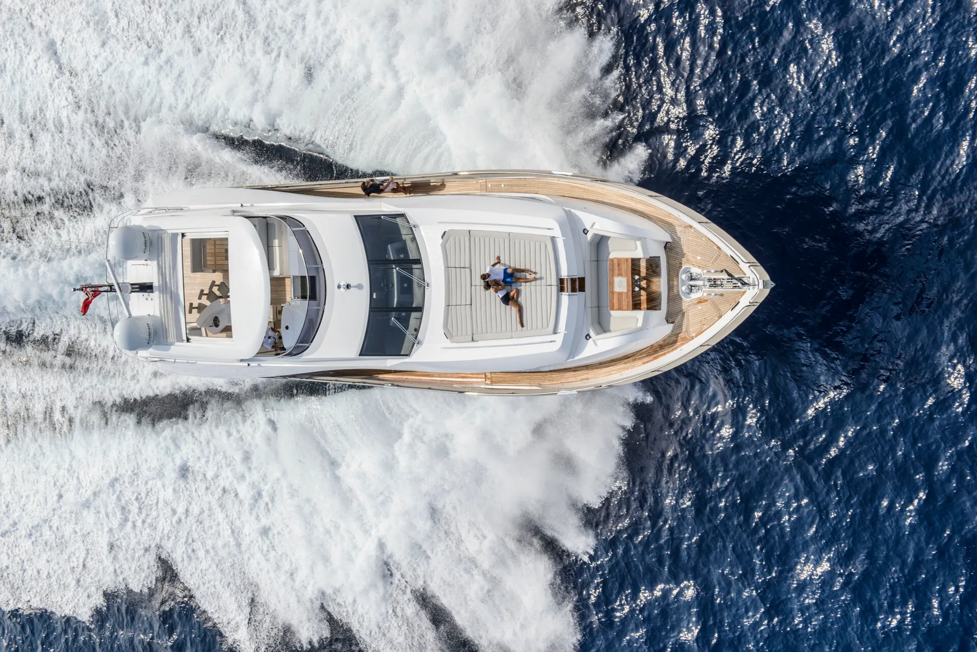 New 2027 Sunseeker 95 Yacht for Sale | Vancouver, BC | M&P Yacht Centre | 68b0dfdde1f46d9db90fc660