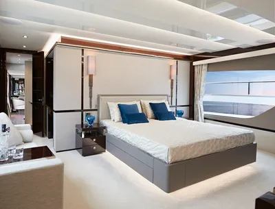 New 2027 Sunseeker 95 Yacht for Sale | Vancouver, BC | M&P Yacht Centre | 68b0dfdde1f46d9db90fc660
