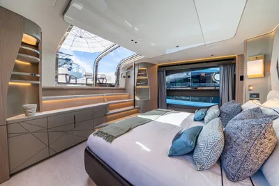 New 2027 Sunseeker 100 Yacht for Sale | Vancouver, BC | M&P Yacht Centre | 68b0e1101e8396207f04a93b