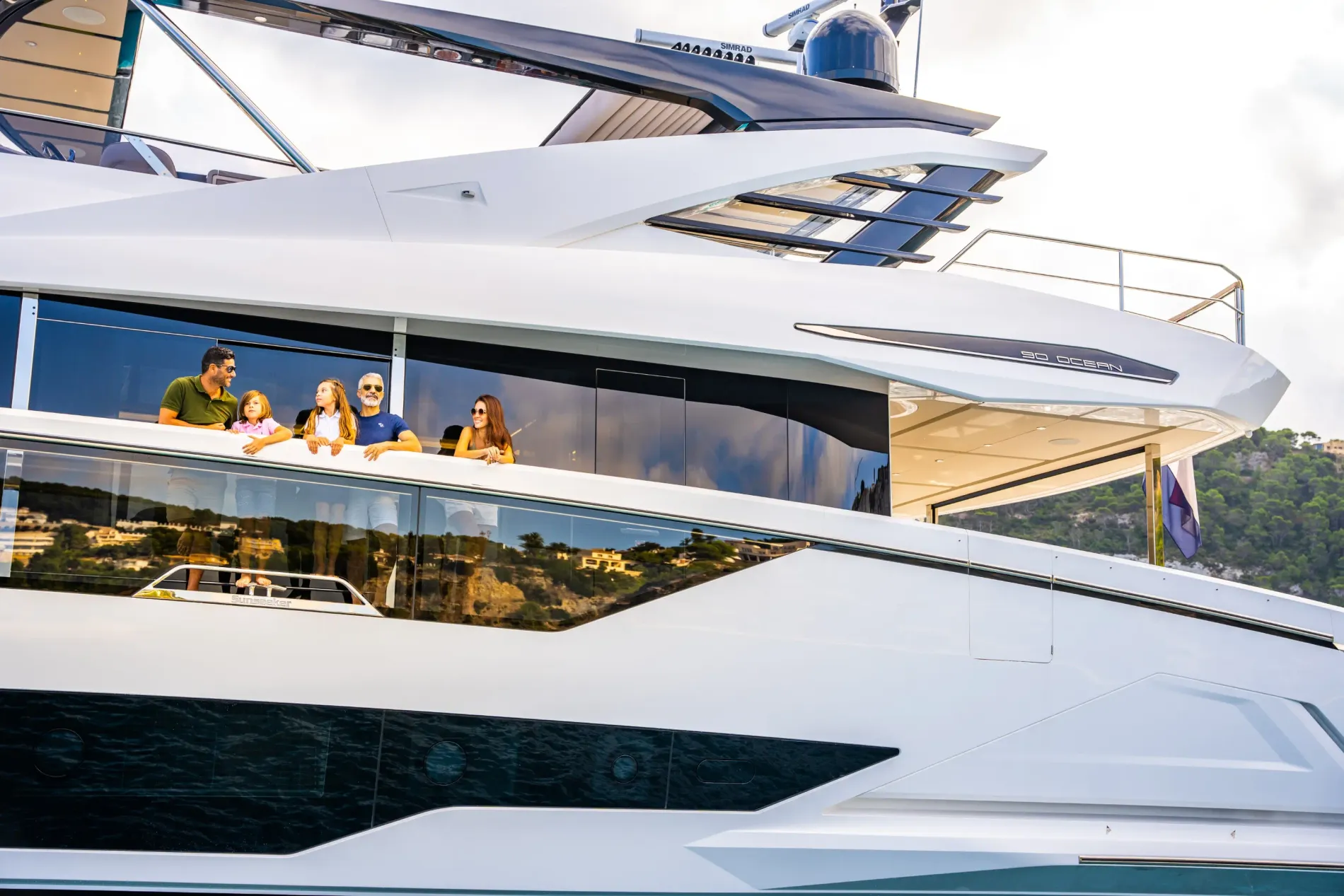 New 2027 Sunseeker 90 Ocean for Sale | Vancouver, BC | M&P Yacht Centre | 68b0e36d02d64e951a01e3d3