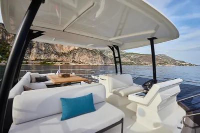 New 2027 Prestige yachts M48 for Sale | Vancouver, BC | M&P Yacht Centre | 68b0eb73b6298a649a091132
