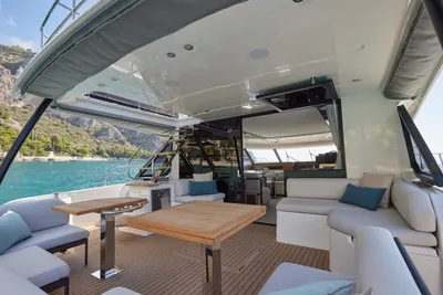 New 2027 Prestige yachts M48 for Sale | Vancouver, BC | M&P Yacht Centre | 68b0eb73b6298a649a091132