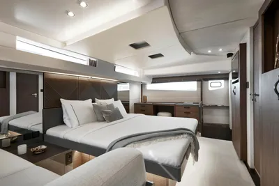 New 2027 Prestige yachts M48 for Sale | Vancouver, BC | M&P Yacht Centre | 68b0eb73b6298a649a091132