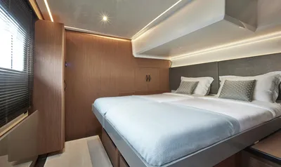 New 2027 Prestige yachts M48 for Sale | Vancouver, BC | M&P Yacht Centre | 68b0eb73b6298a649a091132