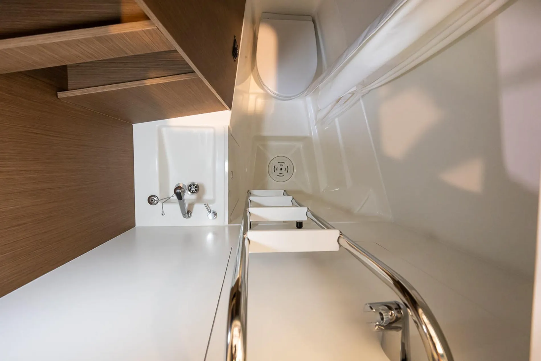 New 2027 Prestige yachts M48 for Sale | Vancouver, BC | M&P Yacht Centre | 68b0eb73b6298a649a091132