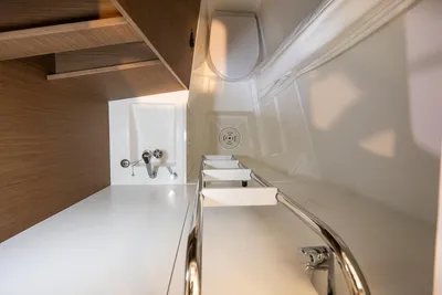 New 2027 Prestige yachts M48 for Sale | Vancouver, BC | M&P Yacht Centre | 68b0eb73b6298a649a091132