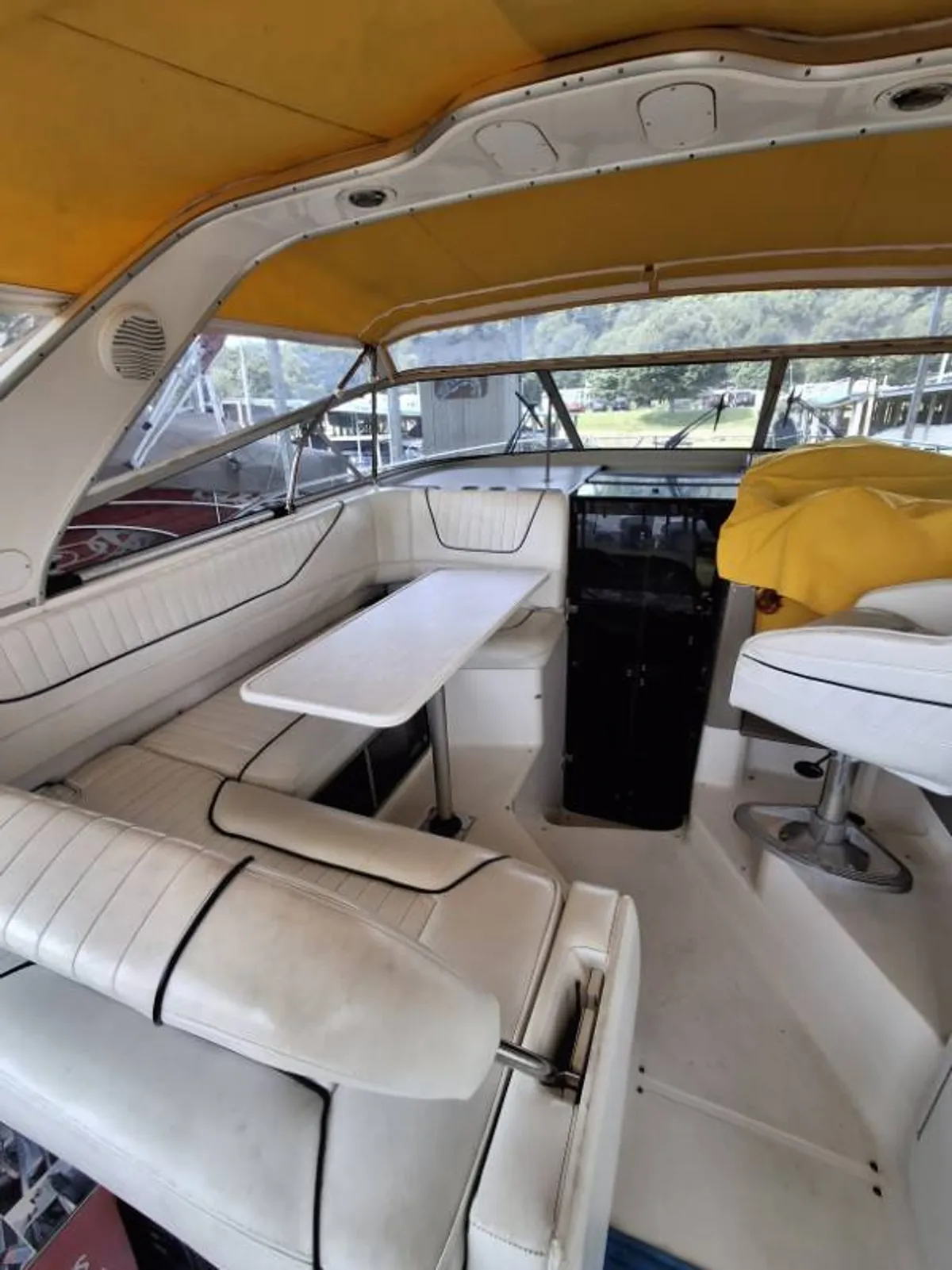 boat-carouselImage-image