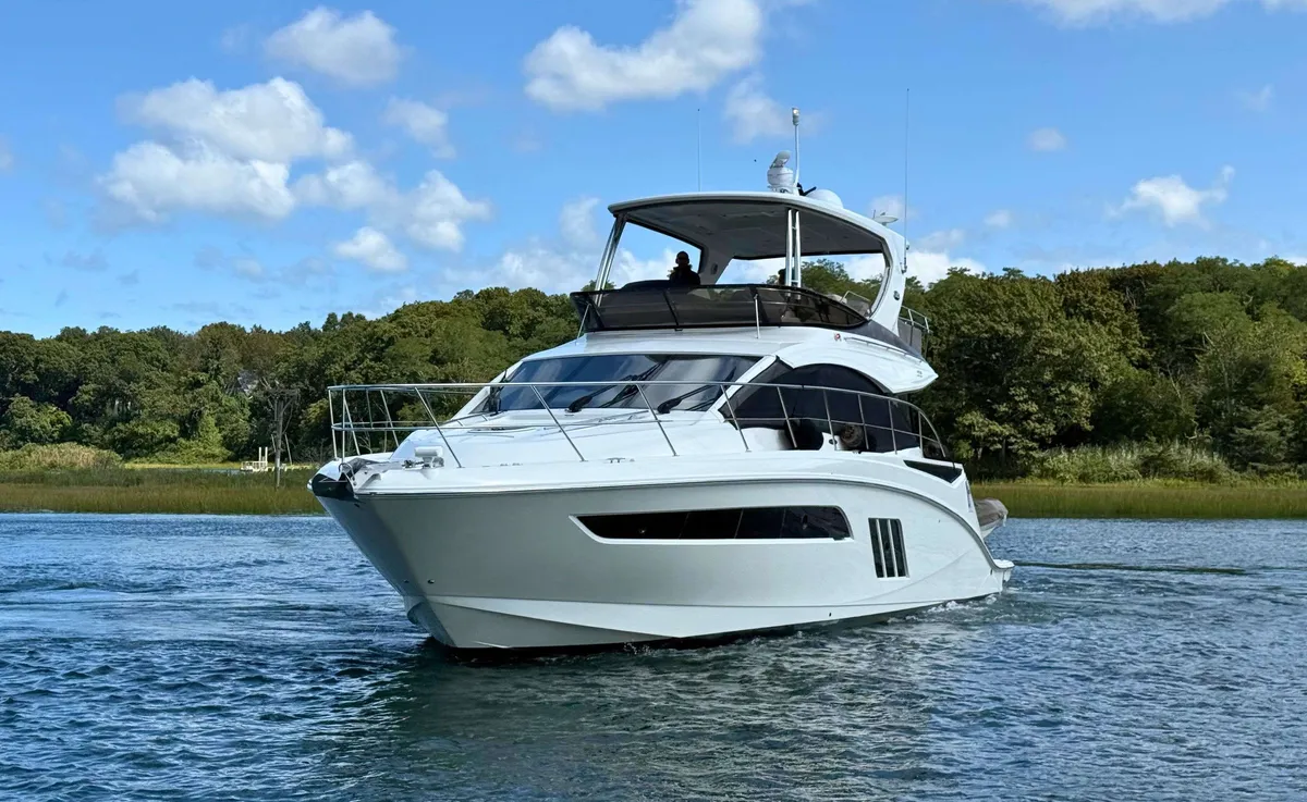 2015 Sea Ray 510 FLY