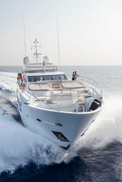 New 2027 Sunseeker 116 Yacht for Sale | Vancouver, BC | M&P Yacht Centre | 68c9ed41432d4afd93010dcc