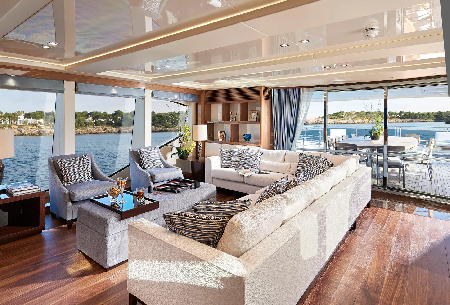 New 2027 Sunseeker 131 Yacht for Sale | Vancouver, BC | M&P Yacht Centre | 68c9edb42c63c4d9b20e726b