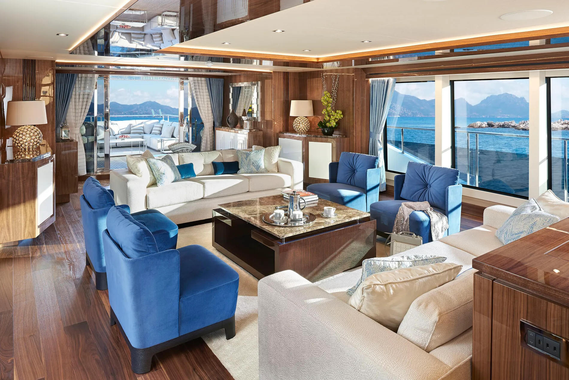 New 2027 Sunseeker 131 Yacht for Sale | Vancouver, BC | M&P Yacht Centre | 68c9edb42c63c4d9b20e726b