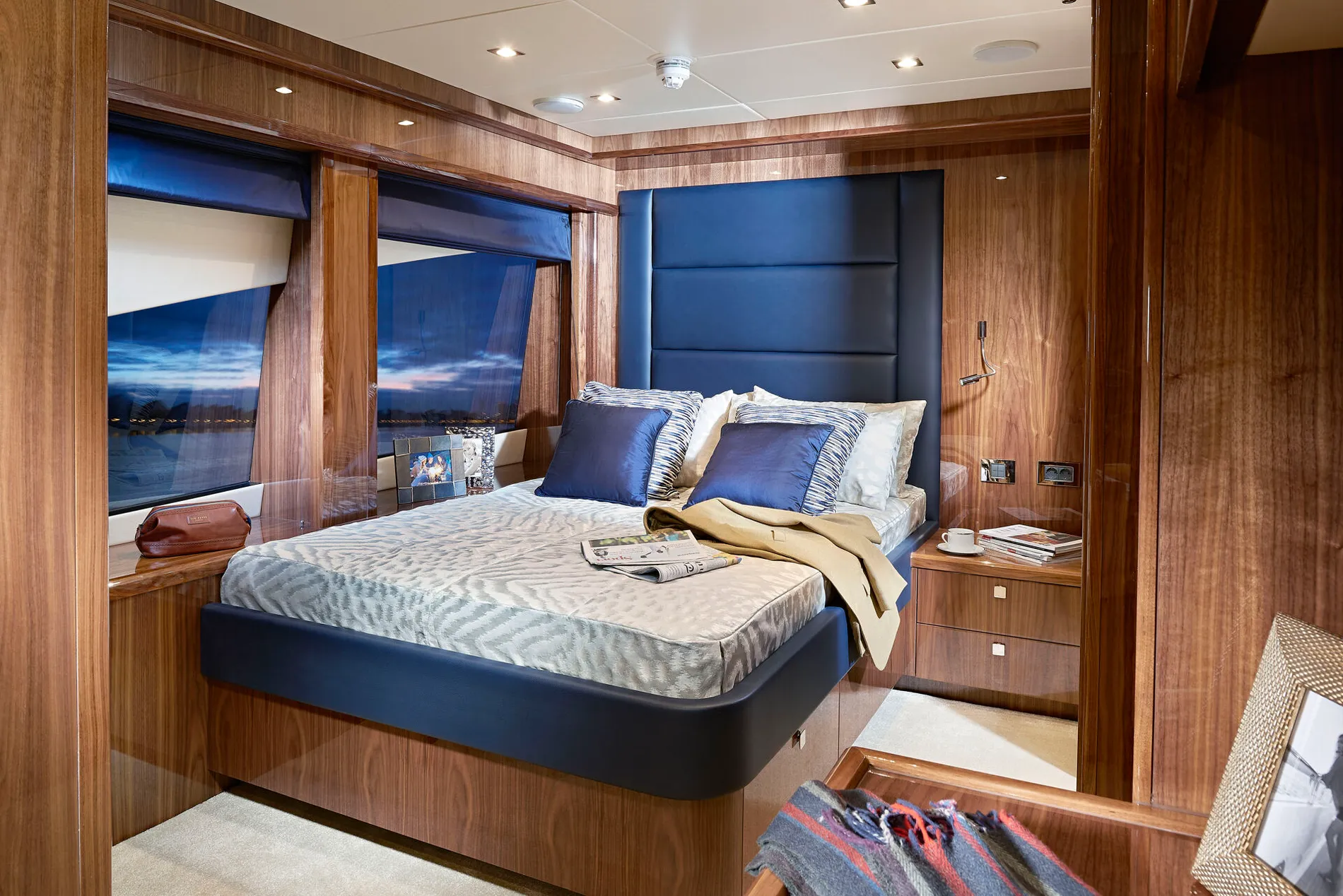 New 2027 Sunseeker 131 Yacht for Sale | Vancouver, BC | M&P Yacht Centre | 68c9edb42c63c4d9b20e726b