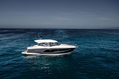 New 2027 Prestige yachts 420S for Sale | Vancouver, BC | M&P Yacht Centre | 68c9f7d8b443086b570fb930
