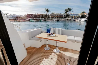 New 2027 Prestige yachts 420S for Sale | Vancouver, BC | M&P Yacht Centre | 68c9f7d8b443086b570fb930