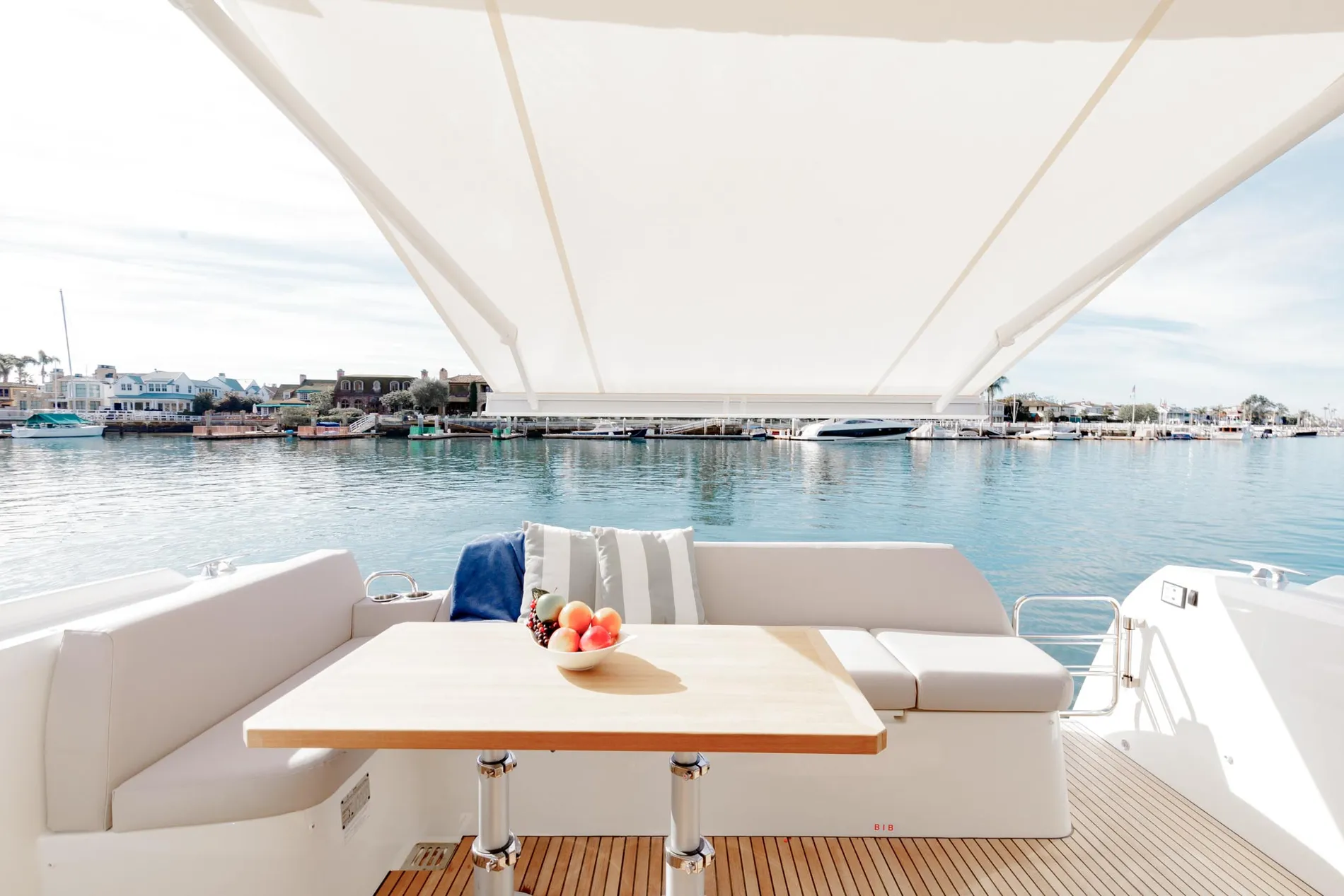 New 2027 Prestige yachts 420S for Sale | Vancouver, BC | M&P Yacht Centre | 68c9f7d8b443086b570fb930