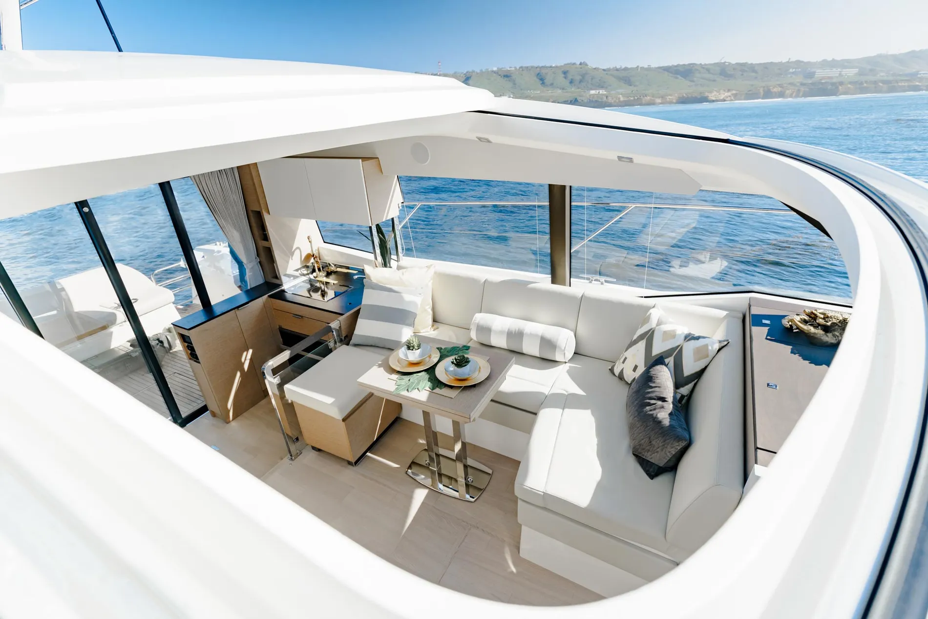 New 2027 Prestige yachts 420S for Sale | Vancouver, BC | M&P Yacht Centre | 68c9f7d8b443086b570fb930