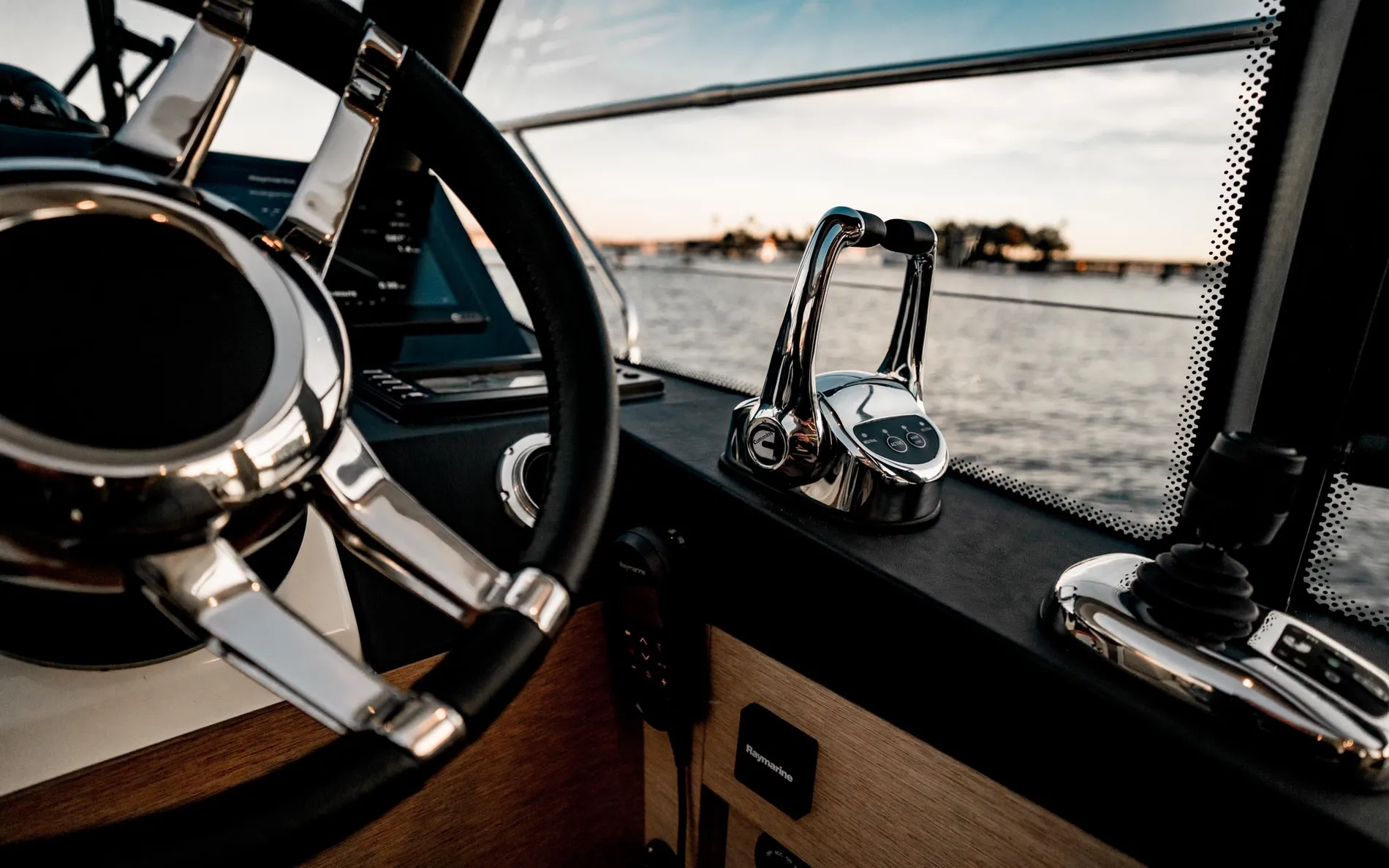 New 2027 Prestige yachts 420S for Sale | Vancouver, BC | M&P Yacht Centre | 68c9f7d8b443086b570fb930