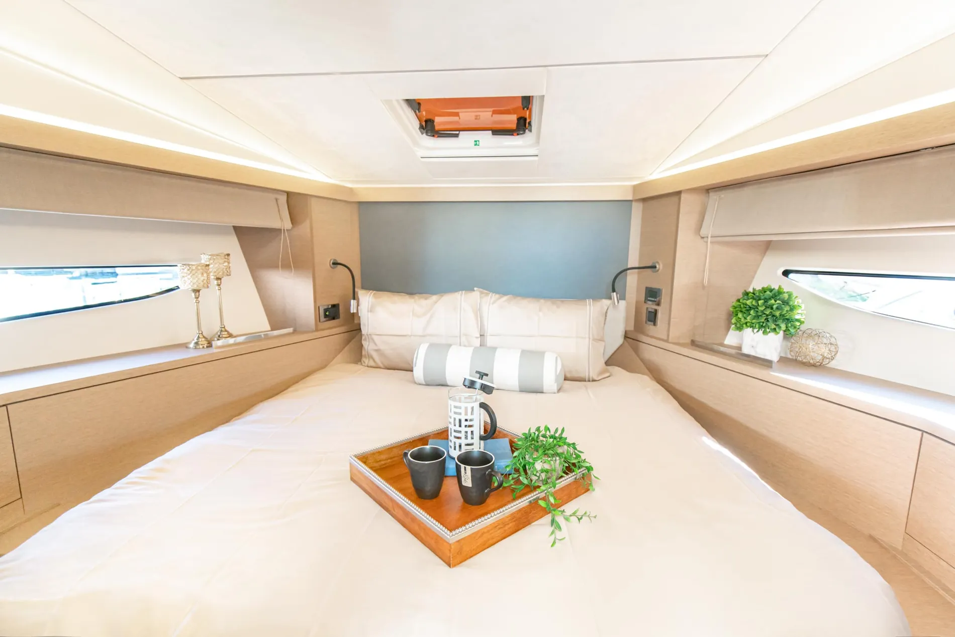 New 2027 Prestige yachts 420S for Sale | Vancouver, BC | M&P Yacht Centre | 68c9f7d8b443086b570fb930