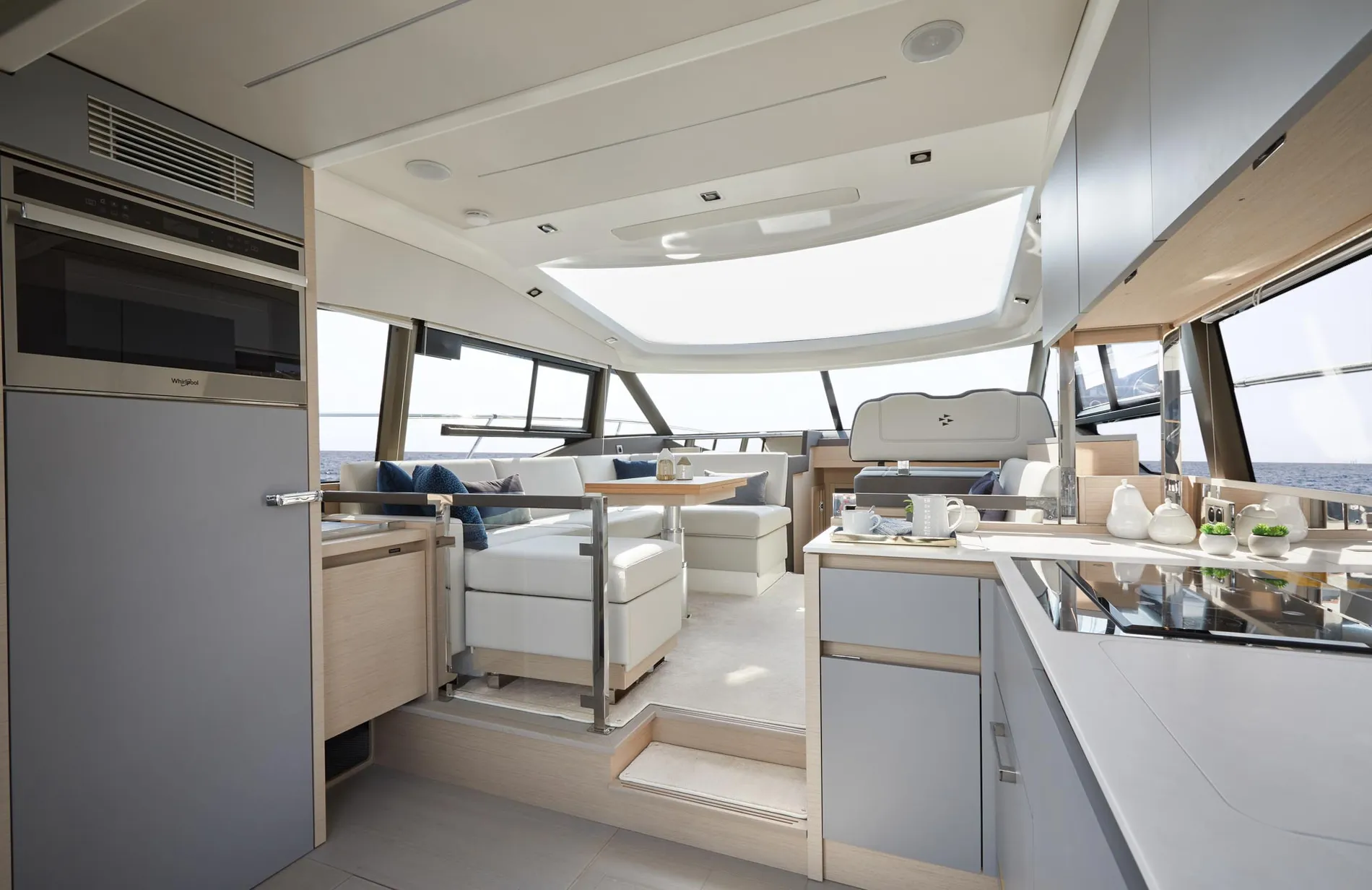 New 2027 Prestige yachts 460S for Sale | Vancouver, BC | M&P Yacht Centre | 68c9f99f39f2573c7c024cb7