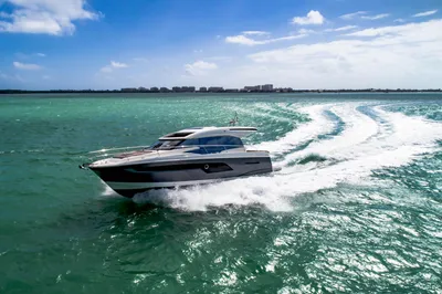 New 2027 Prestige yachts 520S for Sale | Vancouver, BC | M&P Yacht Centre | 68c9fb19346edbf0f207583d