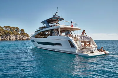 New 2027 Prestige yachts X70 for Sale | Vancouver, BC | M&P Yacht Centre | 68c9fd421f693a85880bda58
