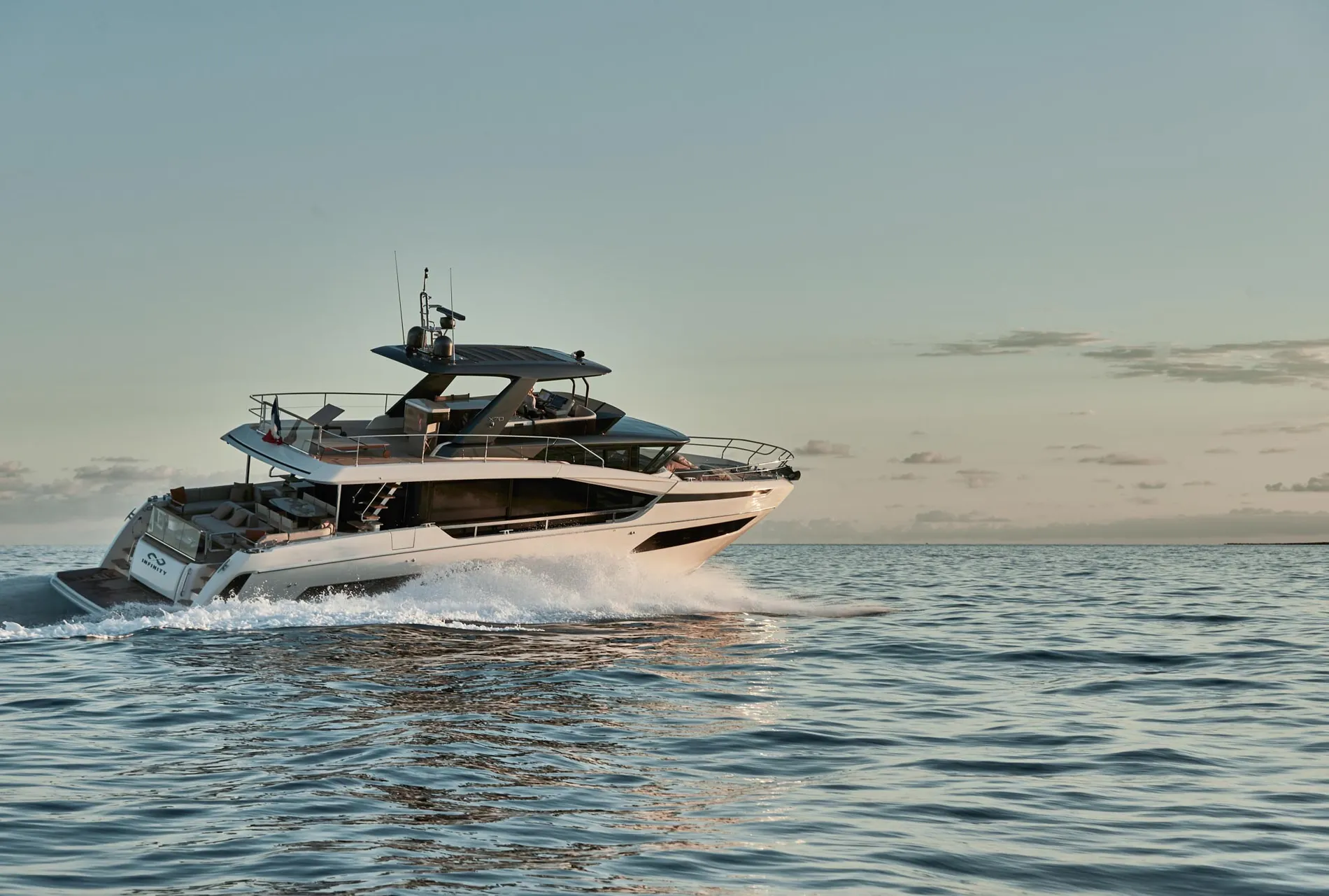 New 2027 Prestige yachts X70 for Sale | Vancouver, BC | M&P Yacht Centre | 68c9fd421f693a85880bda58