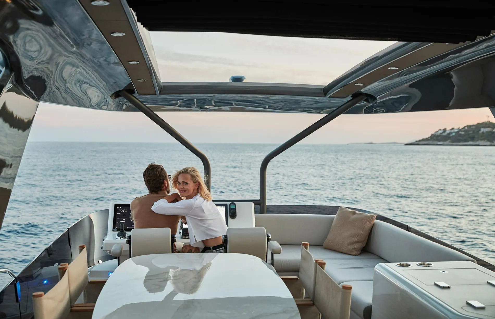 New 2027 Prestige yachts X70 for Sale | Vancouver, BC | M&P Yacht Centre | 68c9fd421f693a85880bda58