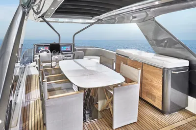 New 2027 Prestige yachts X70 for Sale | Vancouver, BC | M&P Yacht Centre | 68c9fd421f693a85880bda58