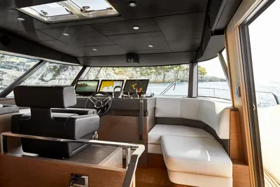 New 2027 Prestige yachts X70 for Sale | Vancouver, BC | M&P Yacht Centre | 68c9fd421f693a85880bda58