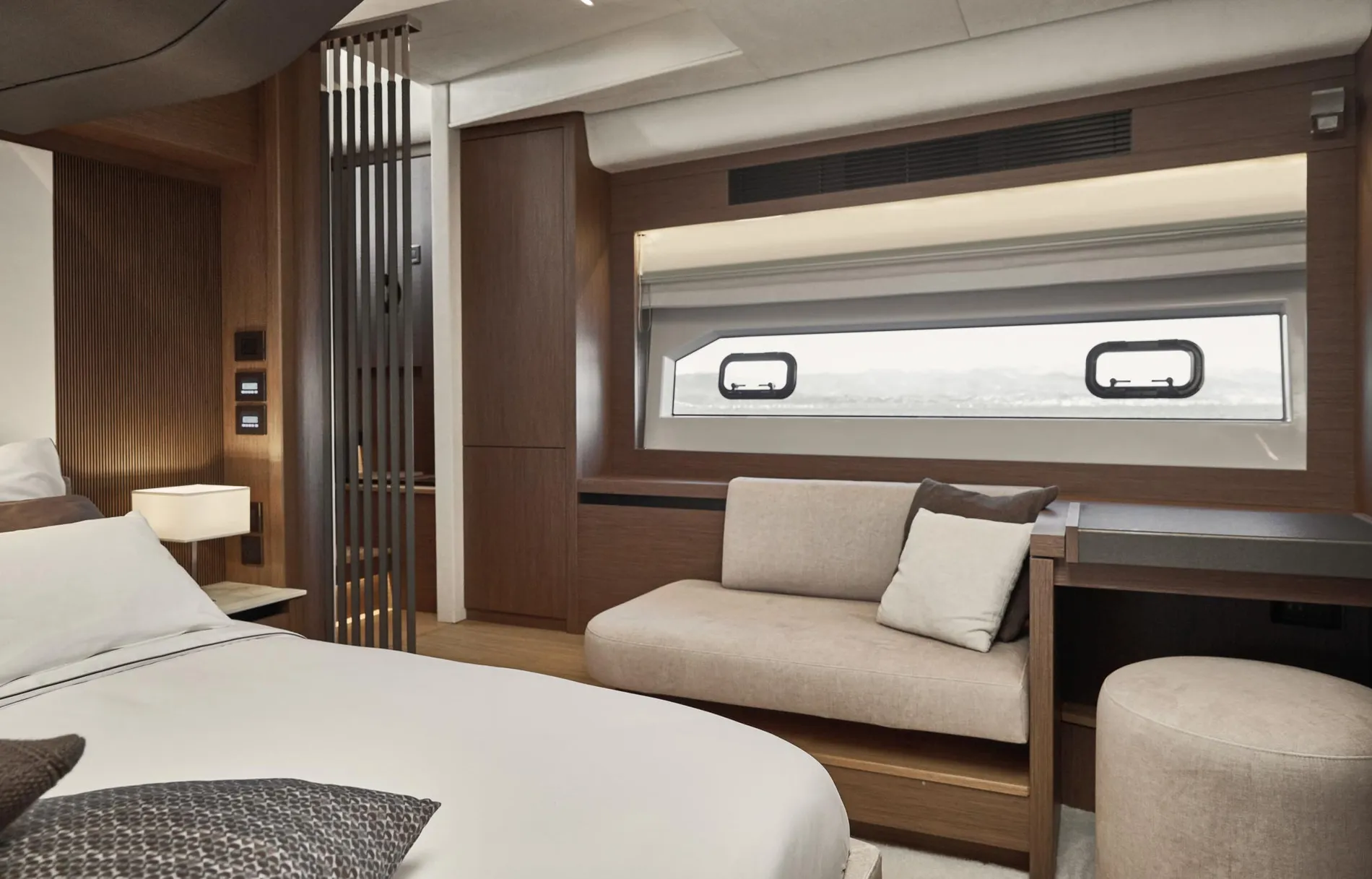 New 2027 Prestige yachts X70 for Sale | Vancouver, BC | M&P Yacht Centre | 68c9fd421f693a85880bda58