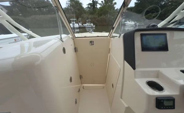 2023 Grady White FREEDOM 235 detail image 23