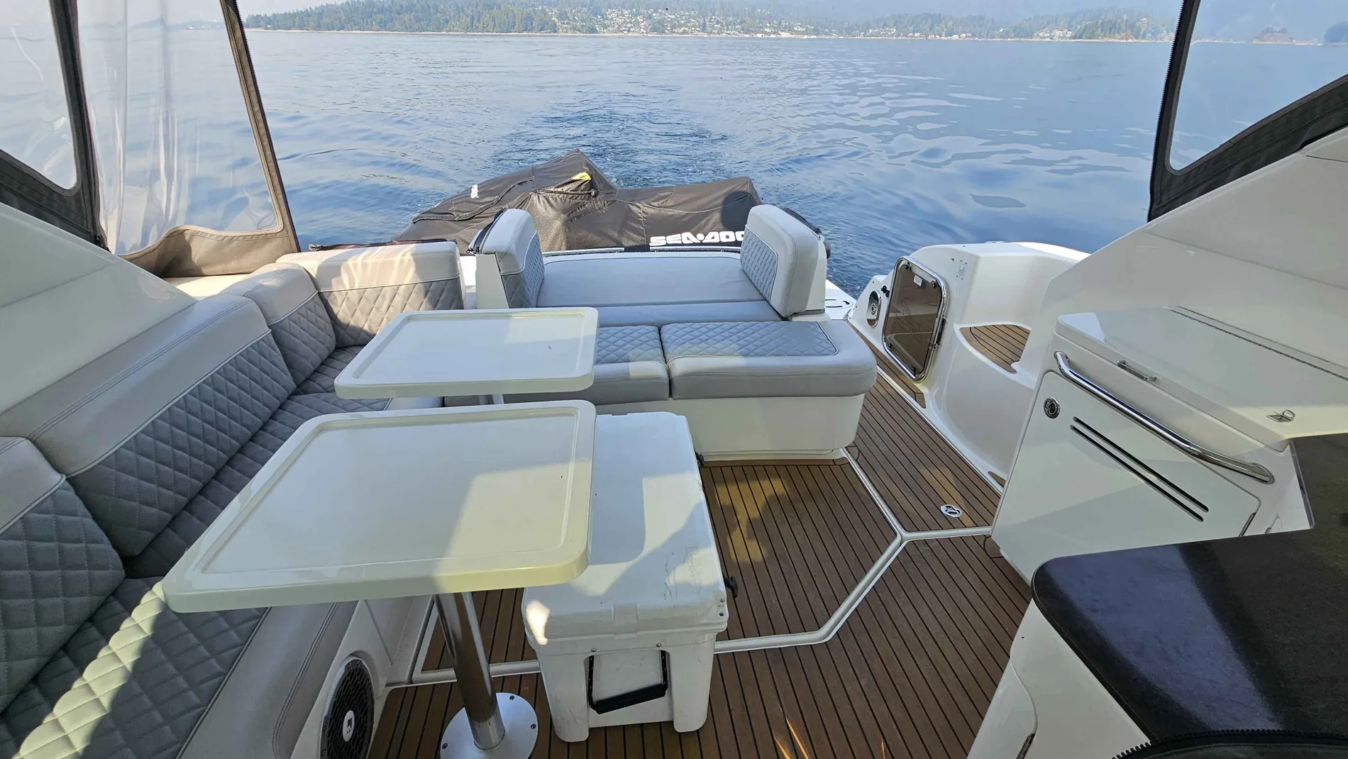 Pre-Owned 2013 Sea ray 470 Sundancer for Sale | Vancouver, BC | M&P Yacht Centre | 68cb35a1941b4b58a90b83c0
