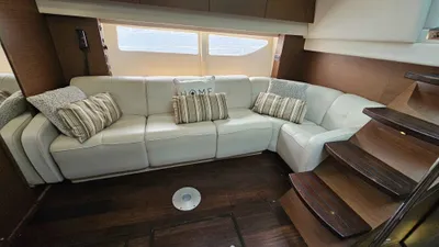 Pre-Owned 2013 Sea ray 470 Sundancer for Sale | Vancouver, BC | M&P Yacht Centre | 68cb35a1941b4b58a90b83c0