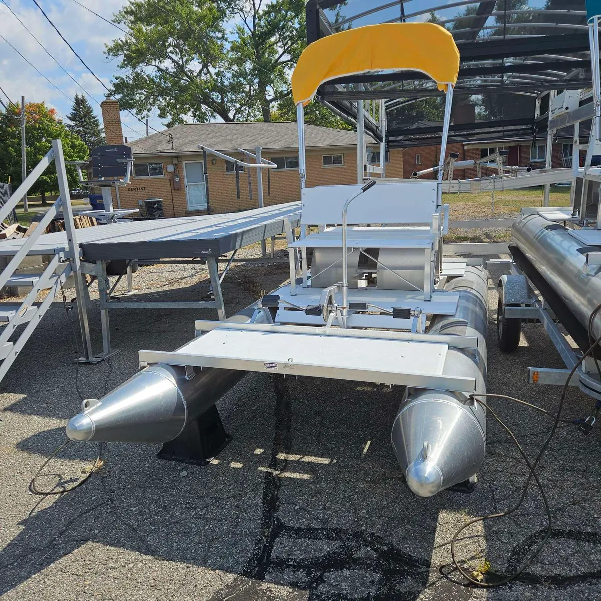 dummy-boat-img