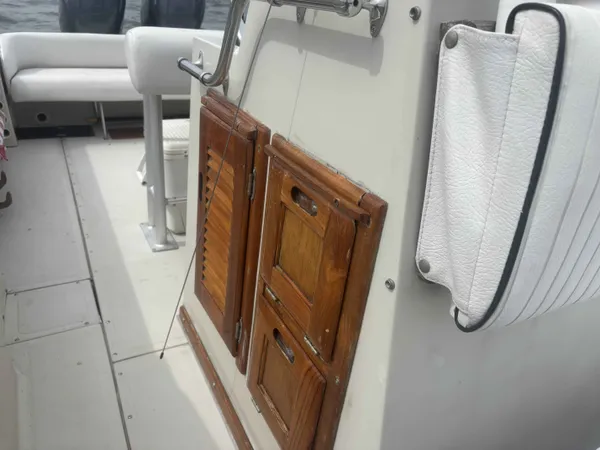1988 Boston Whaler 25 OUTRAGE detail image 11