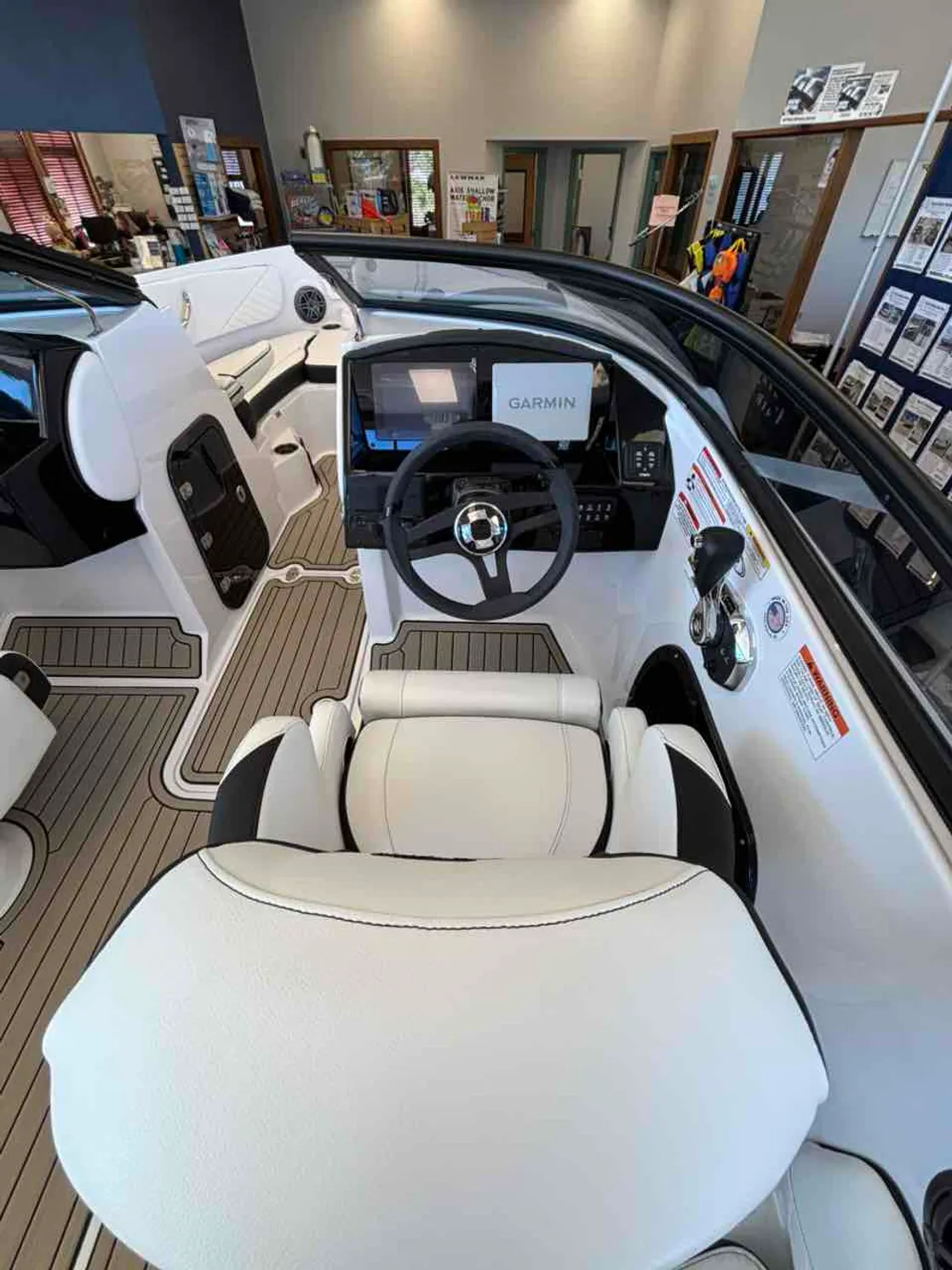 dummy-boat-img