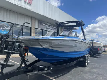 2026 Centurion Nv243-9