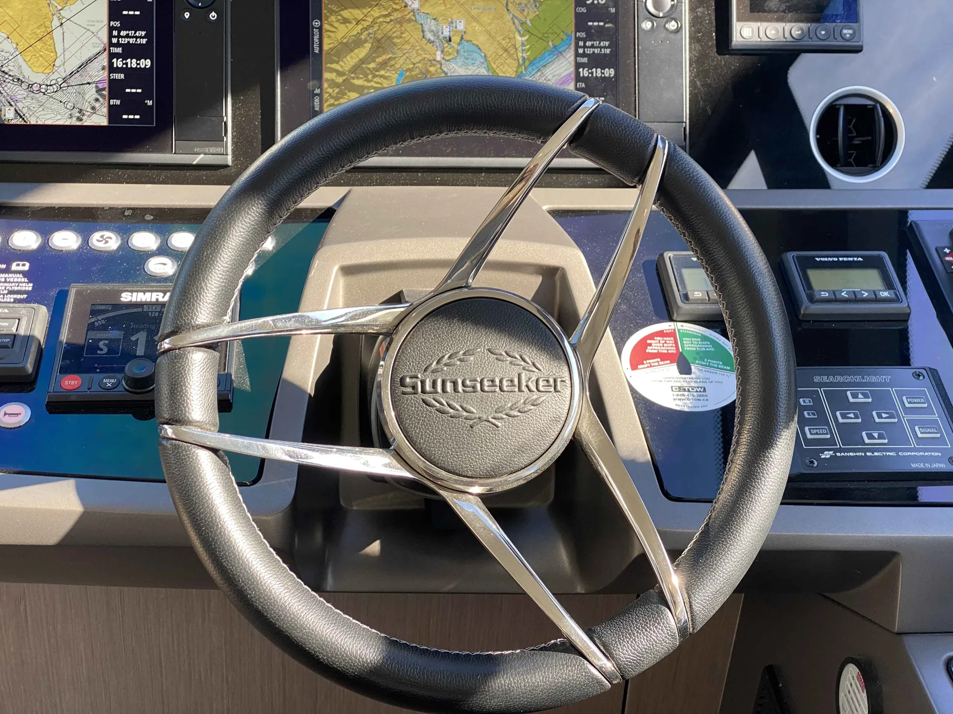 Pre-Owned 2020 Sunseeker Manhattan 52 for Sale | Vancouver, BC | M&P Yacht Centre | 68db1dfbdae076f8a605b06f