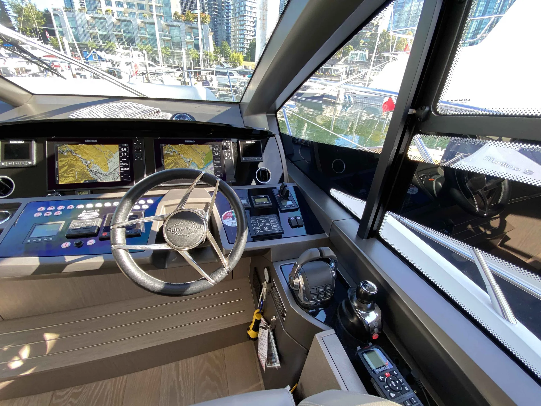 Pre-Owned 2020 Sunseeker Manhattan 52 for Sale | Vancouver, BC | M&P Yacht Centre | 68db1dfbdae076f8a605b06f