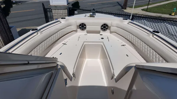 2026 Grady White FREEDOM 235 detail image 17